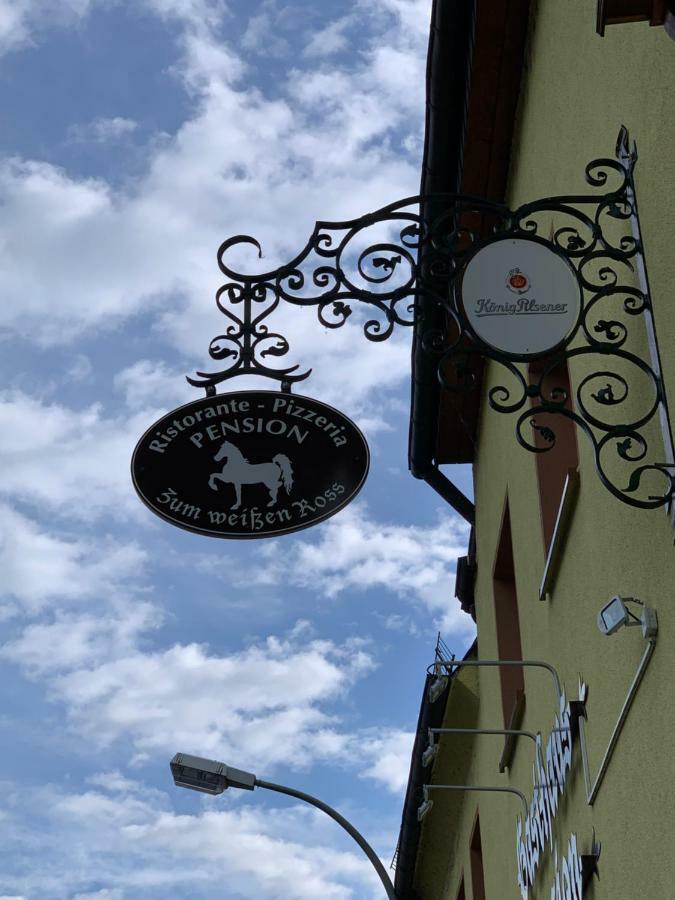 Maison d'hôtes Zum Weissen Ross 2*